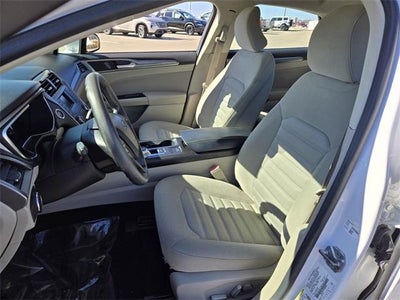 2017 Ford Fusion SE FWD