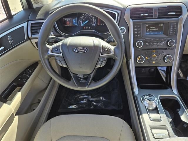 2017 Ford Fusion SE FWD