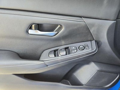 2024 Nissan Sentra SV CVT