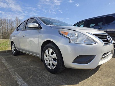 2015 Nissan Versa 4dr Sdn CVT 1.6 SV