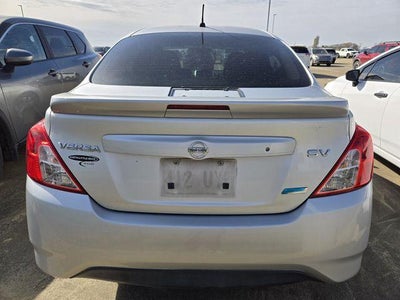 2015 Nissan Versa 4dr Sdn CVT 1.6 SV