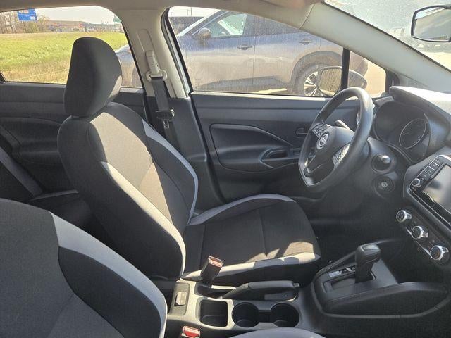 2025 Nissan Versa S CVT