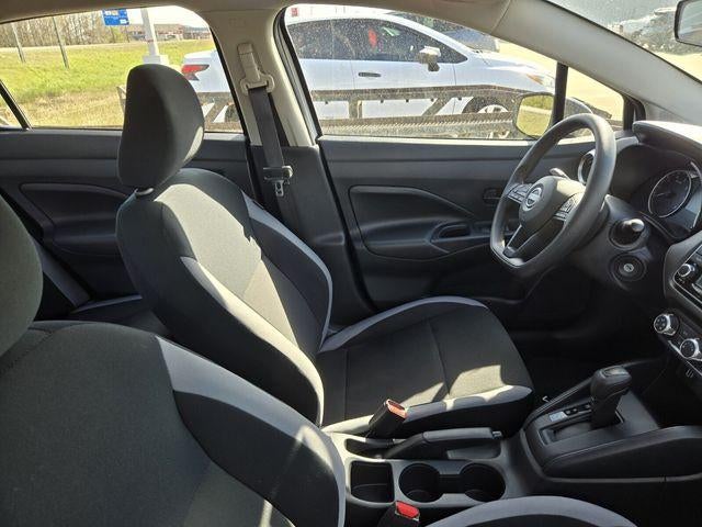 2025 Nissan Versa S CVT