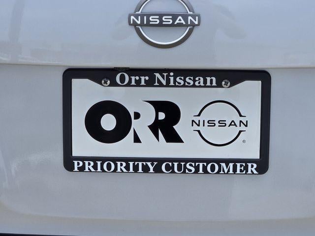 2025 Nissan Versa SV CVT