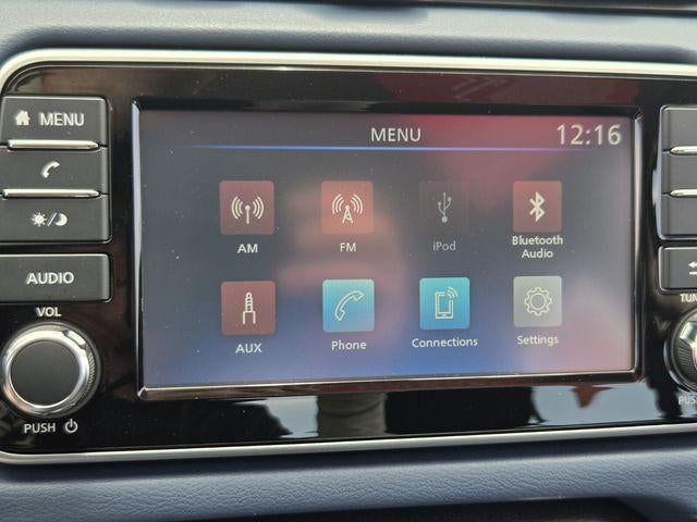 2025 Nissan Versa SV CVT