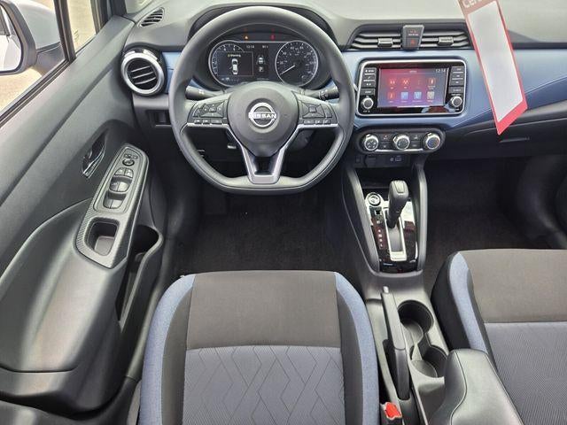 2025 Nissan Versa SV CVT