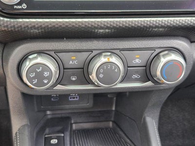 2024 Nissan Kicks SV FWD