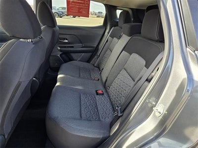 2025 Nissan Kicks SV FWD