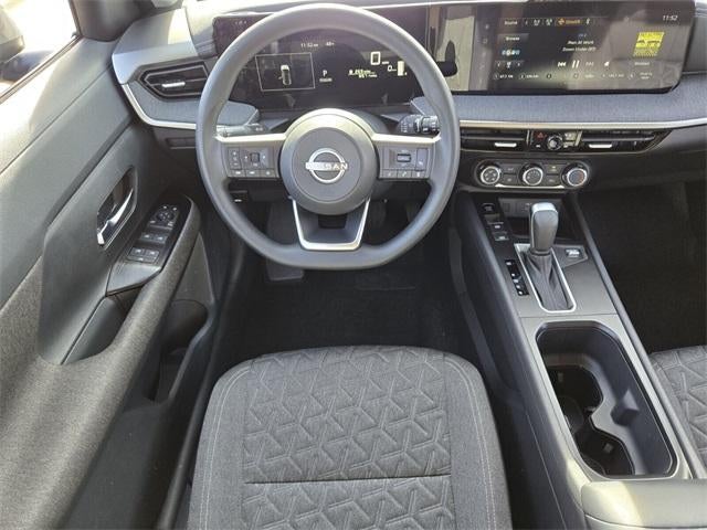 2025 Nissan Kicks SV FWD