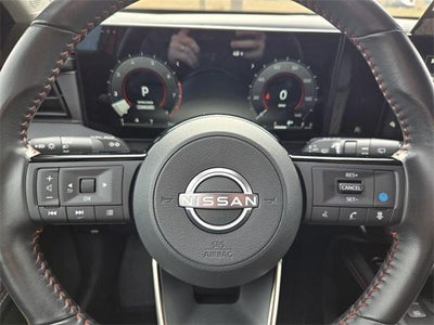 2025 Nissan Kicks SR FWD