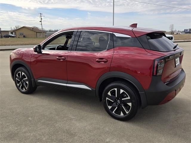 2025 Nissan Kicks SR FWD