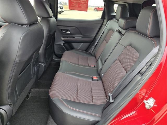 2025 Nissan Kicks SR FWD