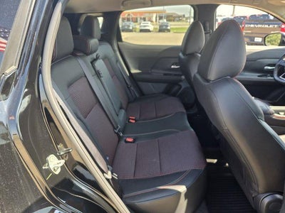2025 Nissan Kicks SR AWD