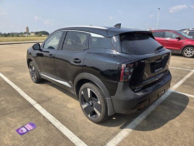 2025 Nissan Kicks SR AWD