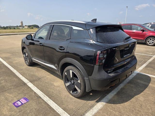 2025 Nissan Kicks SR AWD