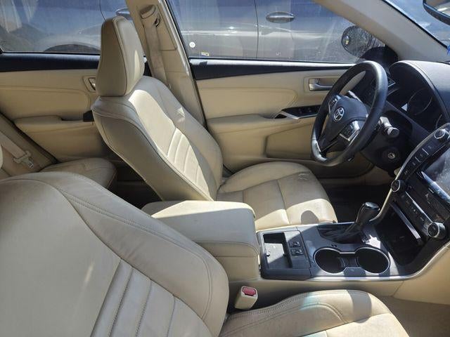 2017 Toyota Camry XLE Auto (SE)