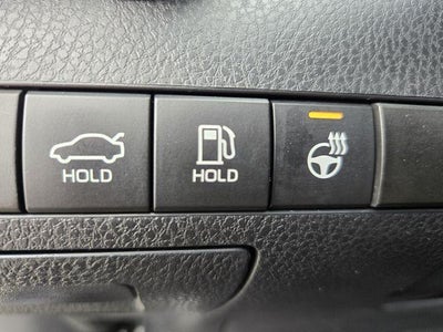 2024 Toyota Camry SE Auto (SE)