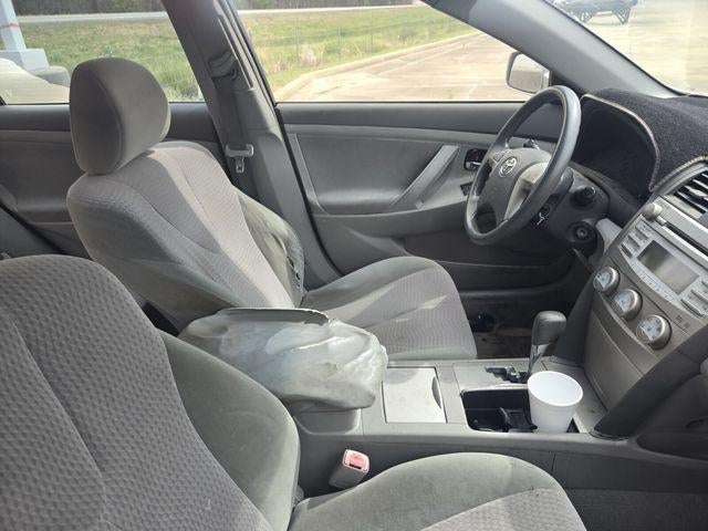 2010 Toyota Camry 4dr Sdn I4 Auto XLE (Natl)