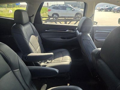 2019 Buick Enclave Essence FWD