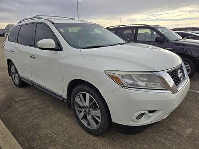 2014 Nissan Pathfinder 4WD 4dr Platinum