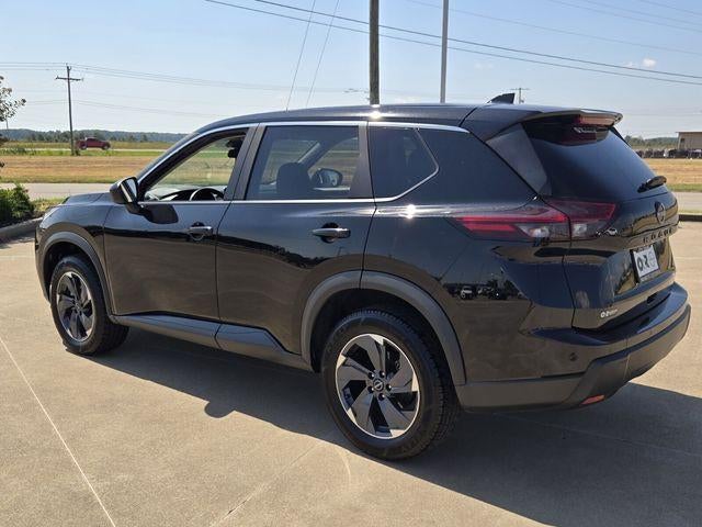 2025 Nissan Rogue FWD SV