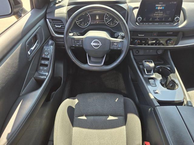 2025 Nissan Rogue FWD SV