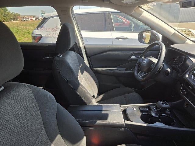 2025 Nissan Rogue FWD SV