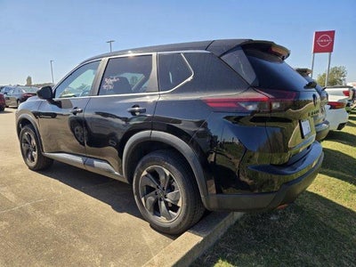 2025 Nissan Rogue FWD SV