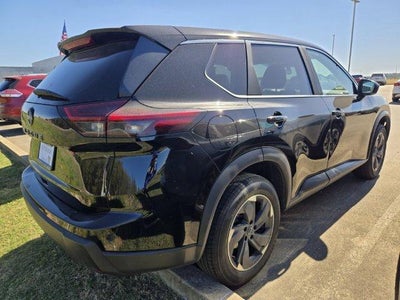 2025 Nissan Rogue FWD SV