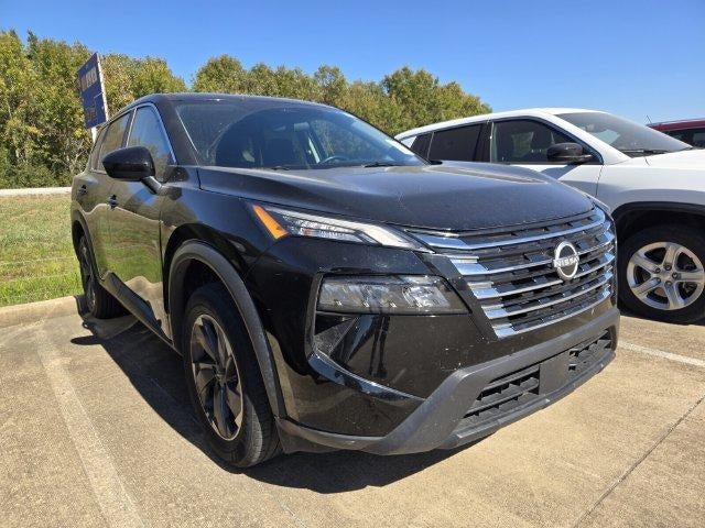 2025 Nissan Rogue FWD SV