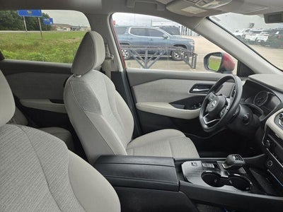 2023 Nissan Rogue FWD SV *Ltd Avail*