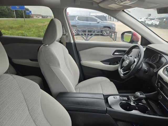 2023 Nissan Rogue FWD SV *Ltd Avail*