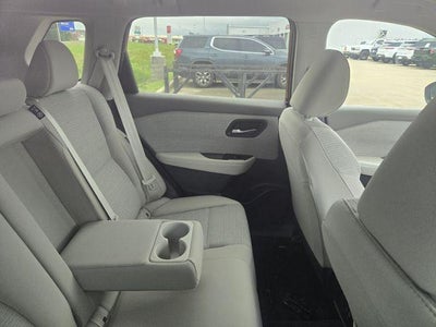 2023 Nissan Rogue FWD SV *Ltd Avail*