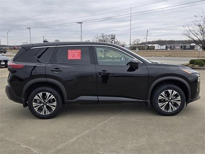 2023 Nissan Rogue FWD SV *Ltd Avail*