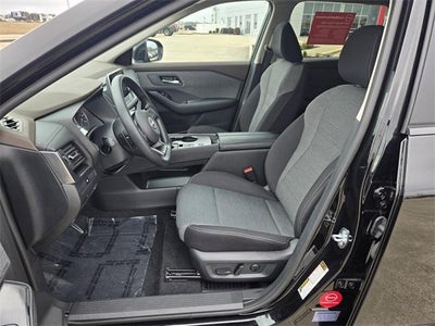 2023 Nissan Rogue FWD SV *Ltd Avail*