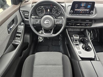 2023 Nissan Rogue FWD SV *Ltd Avail*