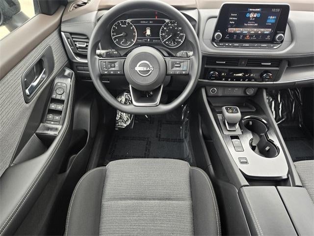 2023 Nissan Rogue FWD SV *Ltd Avail*