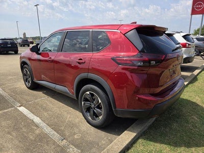 2025 Nissan Rogue FWD SV