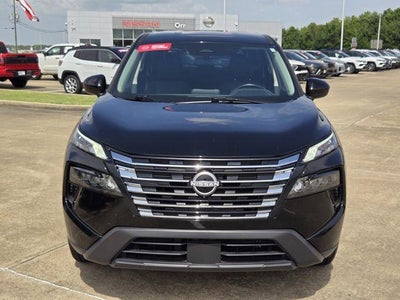 2025 Nissan Rogue AWD SV