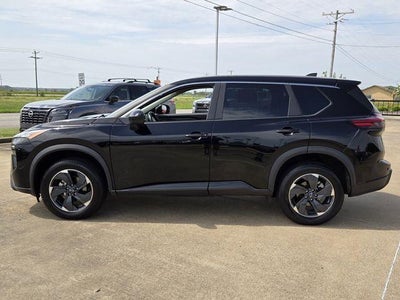 2025 Nissan Rogue AWD SV