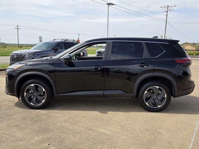 2025 Nissan Rogue AWD SV