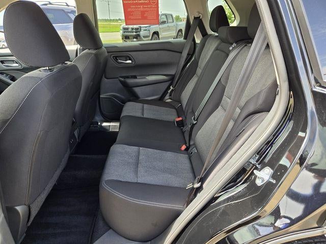 2025 Nissan Rogue AWD SV