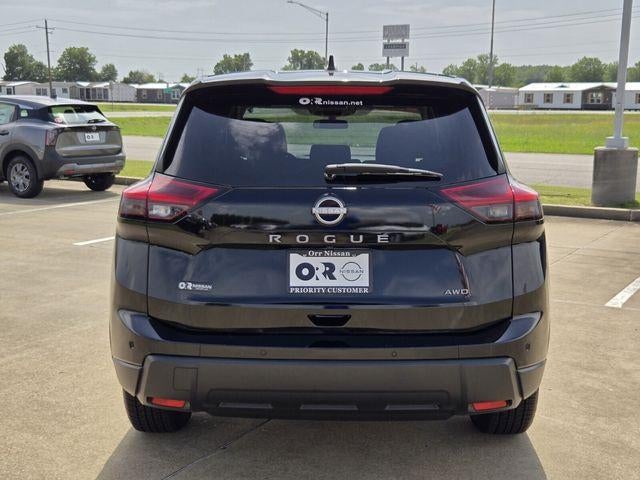 2025 Nissan Rogue AWD SV