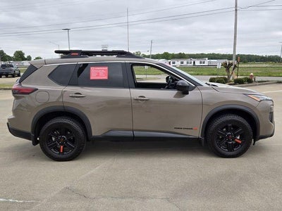 2025 Nissan Rogue AWD Rock Creek