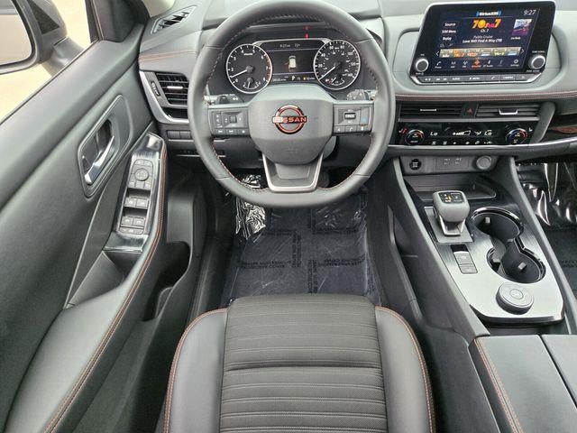 2025 Nissan Rogue AWD Rock Creek