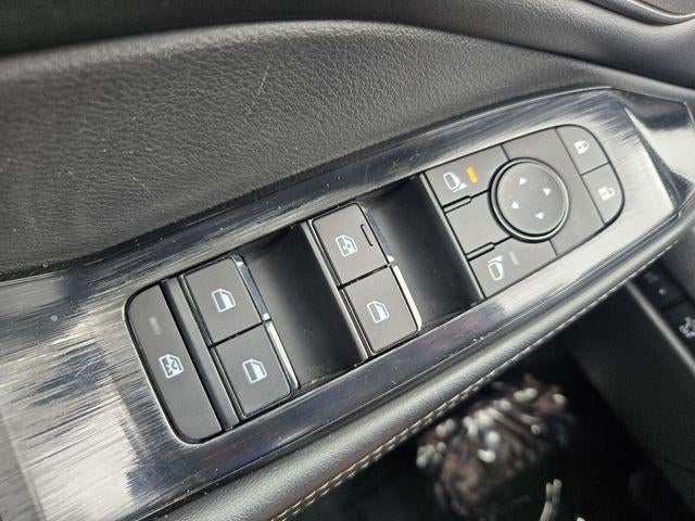 2025 Nissan Rogue AWD SV