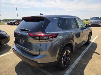 2025 Nissan Rogue AWD SV