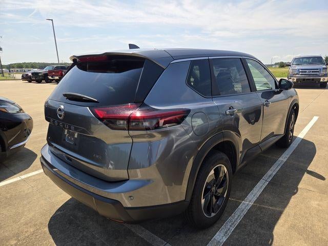 2025 Nissan Rogue AWD SV