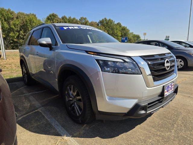2025 Nissan Pathfinder SV 2WD