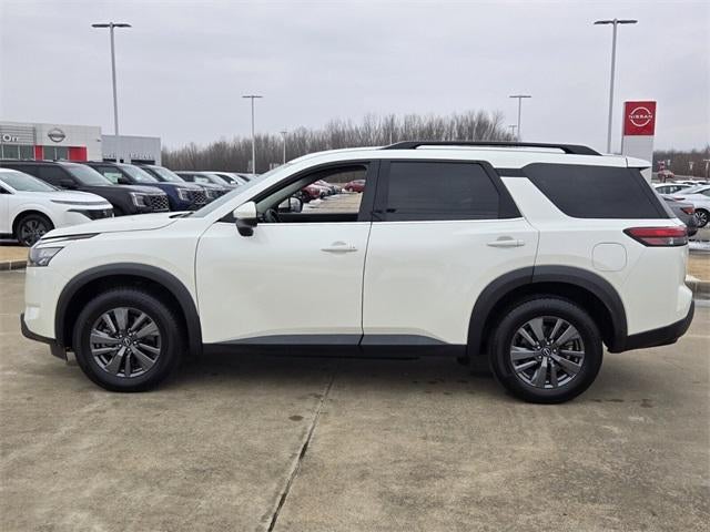 2023 Nissan Pathfinder SV 2WD